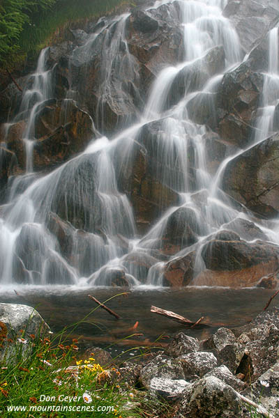 Image of Waterfall below Blum Lakes